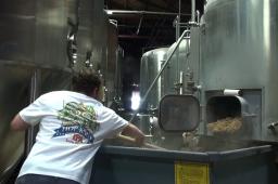 092309-microbreweries-mash2.jpg