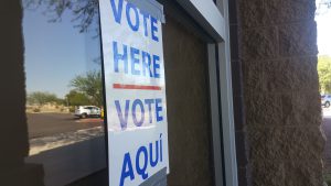 Voting sign at Maricopa Unified School District administration building. (Photo by Socorro Carrillo/Cronkite News)