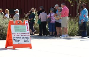 Voters have the option of skipping the line by dropping off their signed ballot at Litchfield School District Support Services poll on Nov. 8, 2022, in Litchfield Park. (File photo by Alexia Faith/Cronkite News)